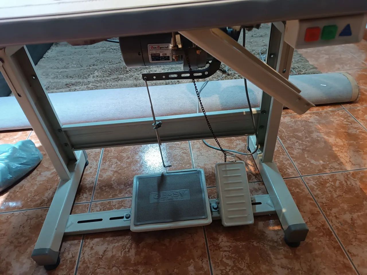 Máquina interlock Sum Special  - Foto 5