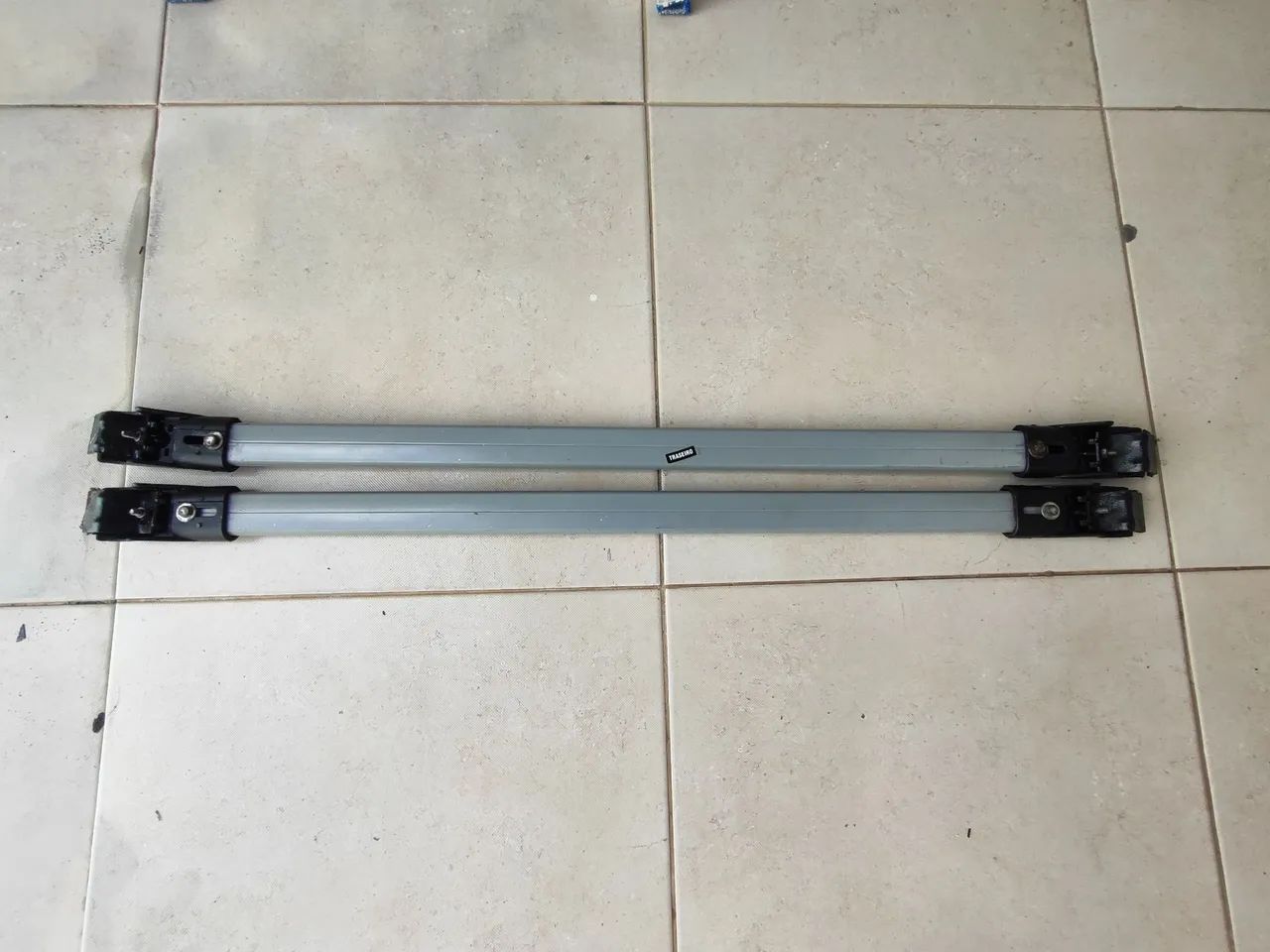 Rack de teto para carro.