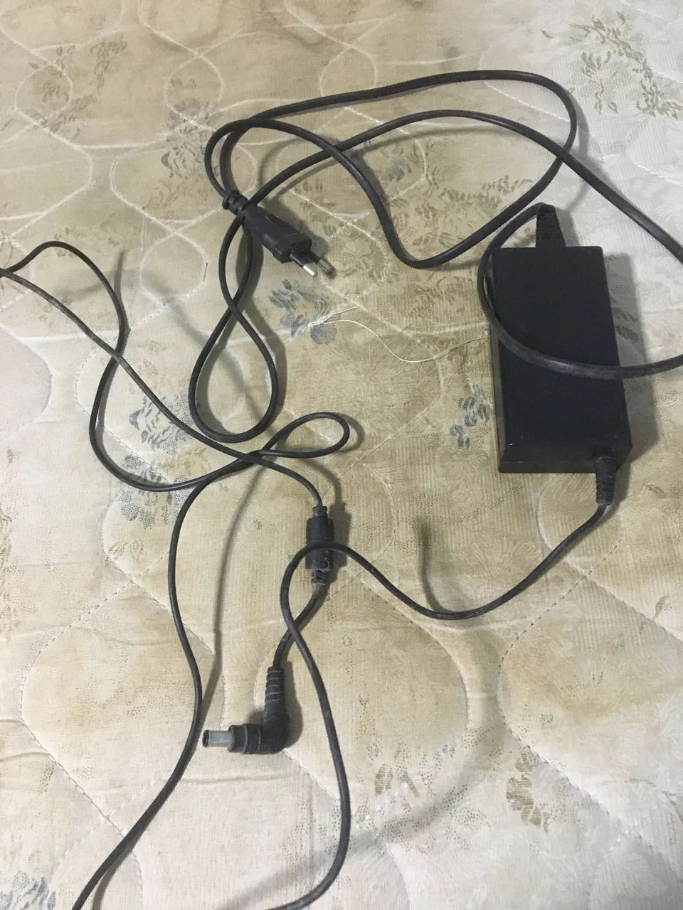 Cabos tv Sony 32polegadas smart tv 