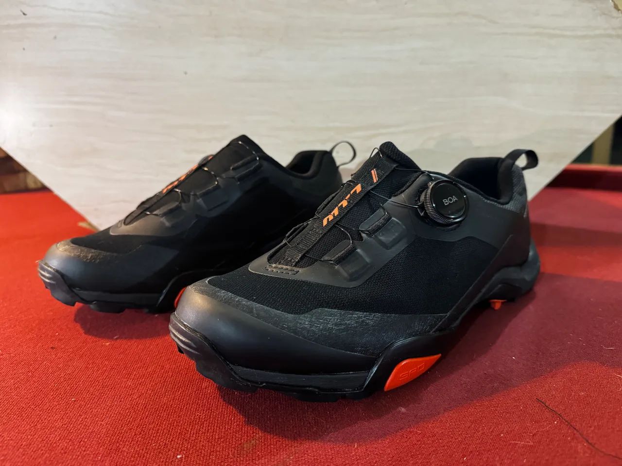 Sapatilha Shimano MT701 SPD 42br Nova!