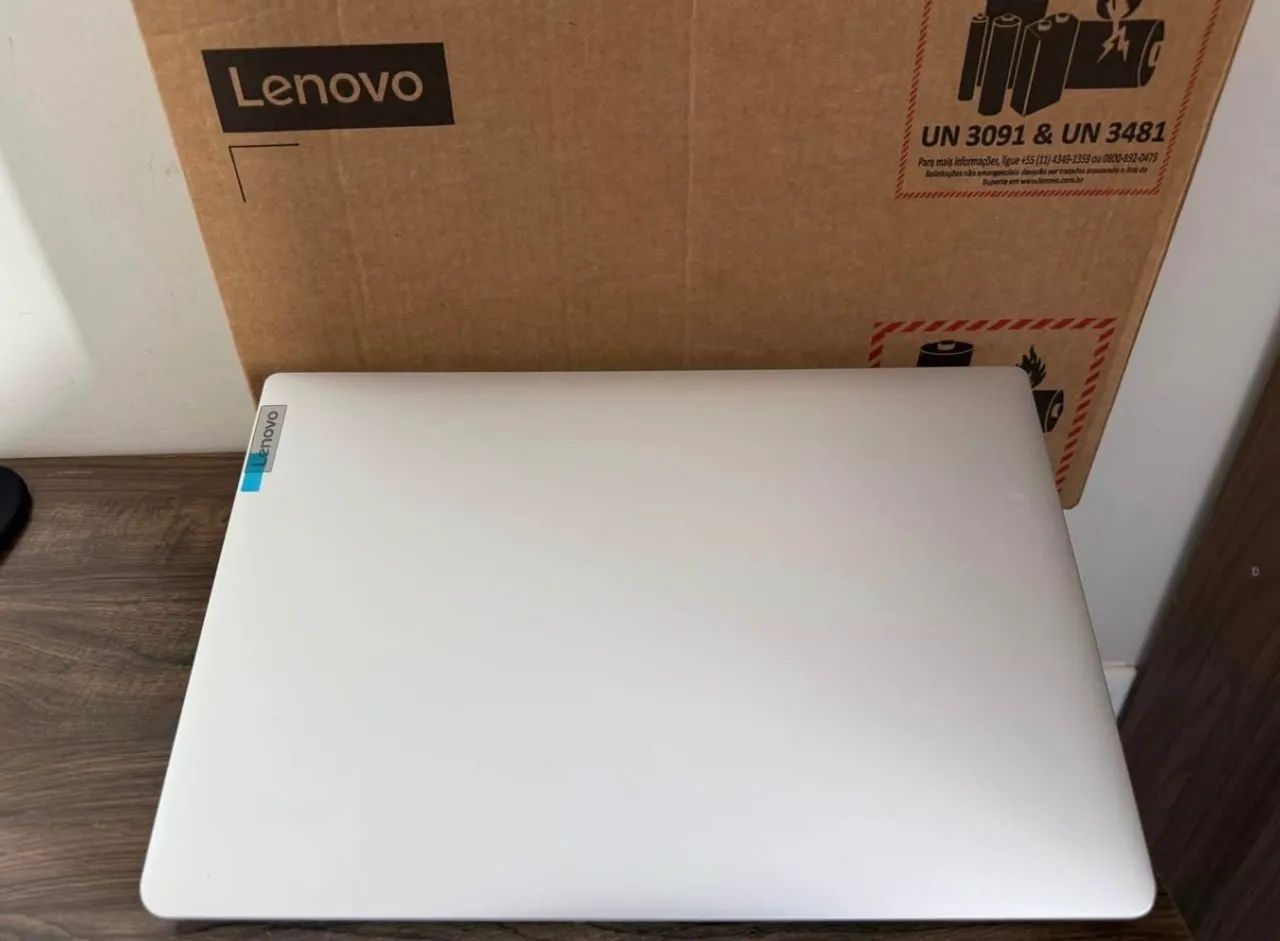 Notebook Lenovo Ryzen5 série7000(i5 13ªth)Placa 2GbAMD 8Gb Ram