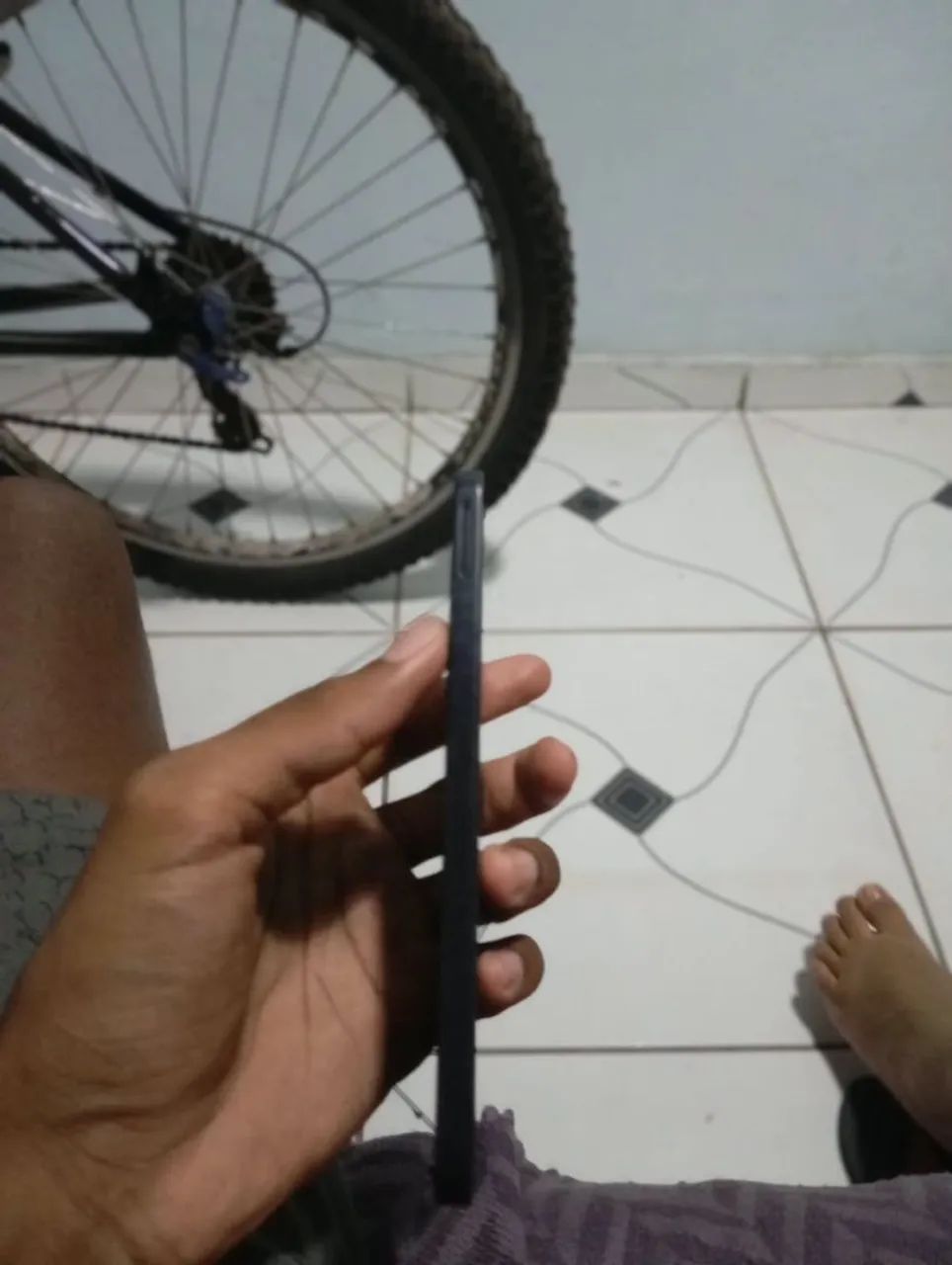 CELULAR NOVINHO, COM CAIXA, CARREGADOR - Foto 2