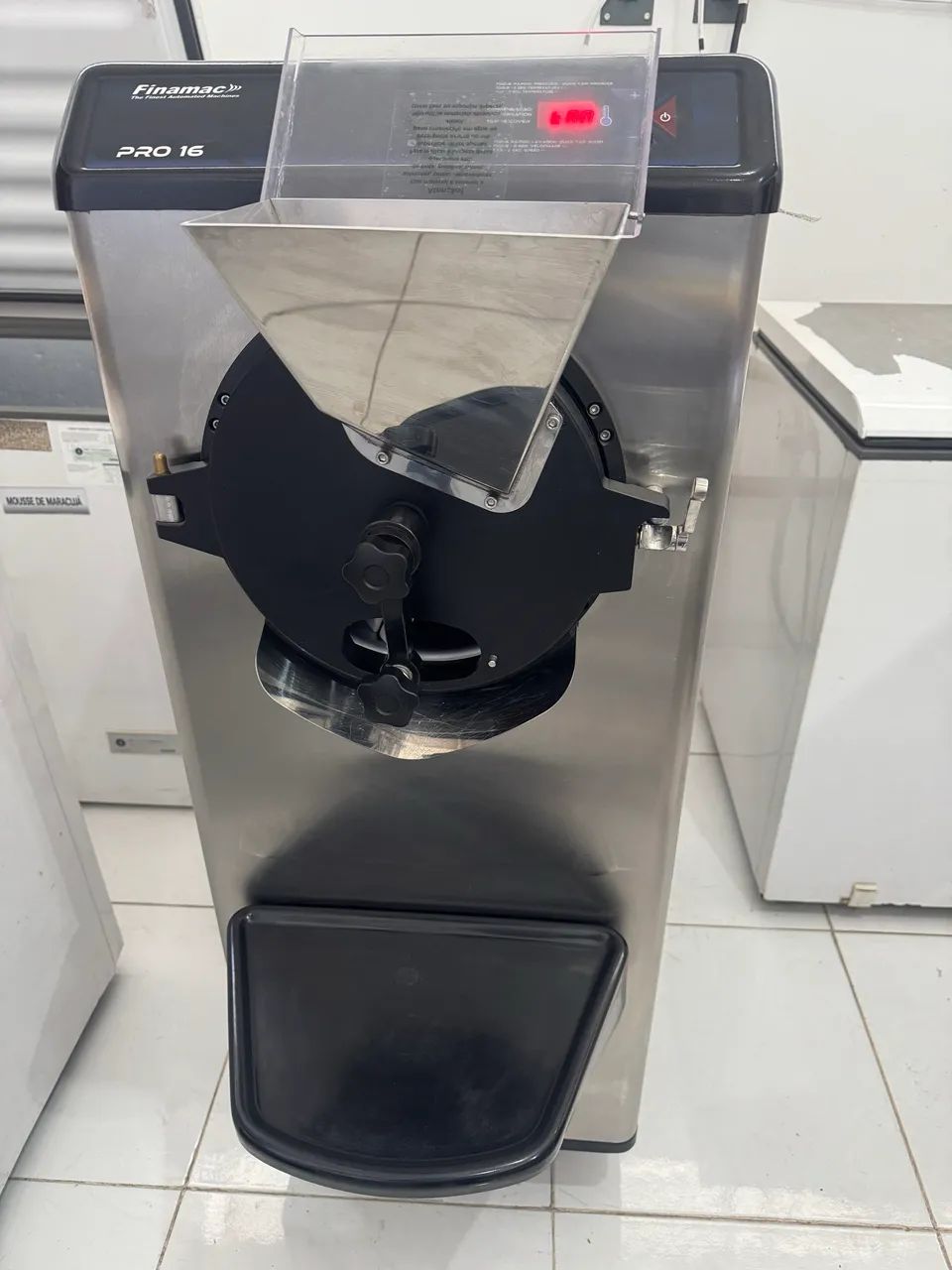 Produtora de sorvete pro16 Finamac 
