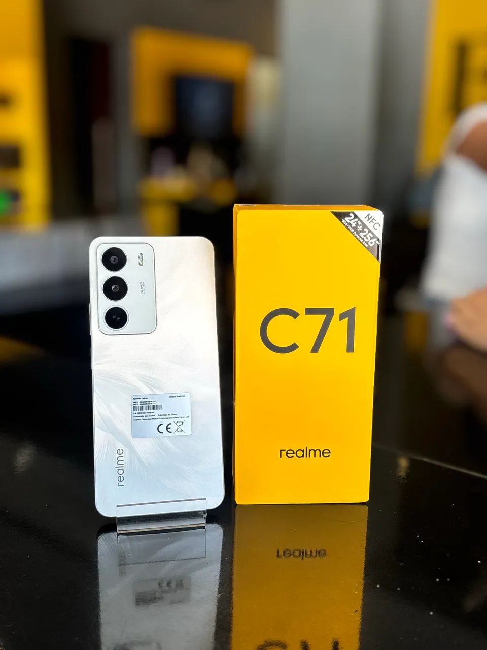 celular com entrada mínima e parcelas no boleto - Foto 2