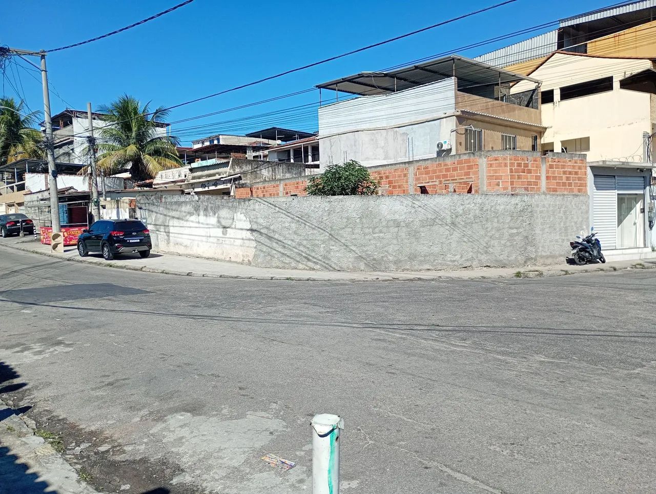 Vendo em Anchieta espaço para construir 5 lojas e prédio como apartamentos superiores