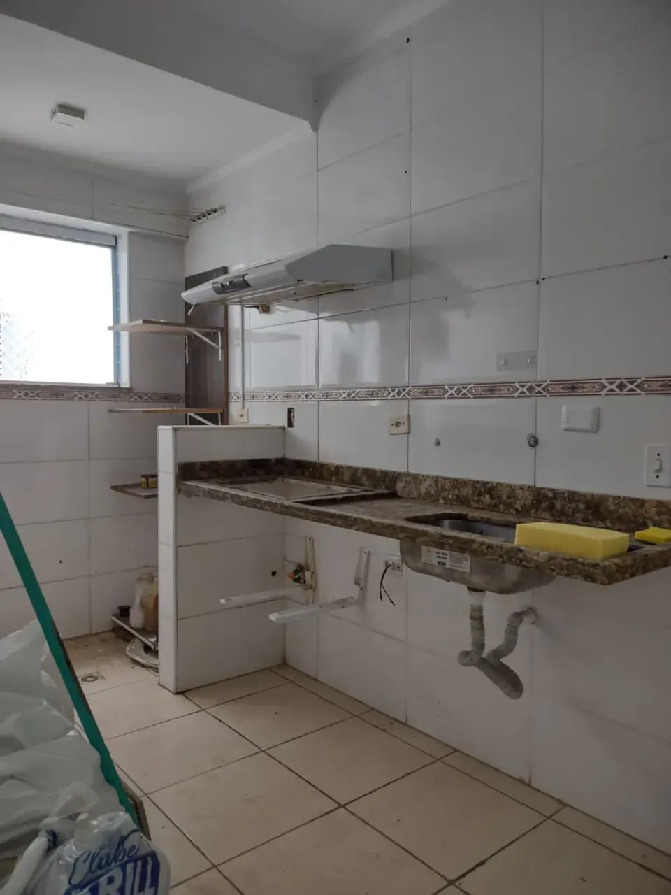 LINDO APARTAMENTO DE 2 DORMITÓRIOS  REFORMADO! - Foto 3