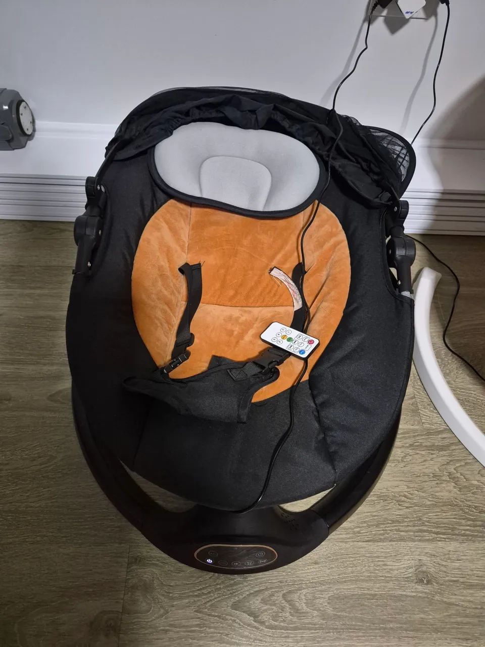 Cadeira de balanço automática para bebê - Foto 2