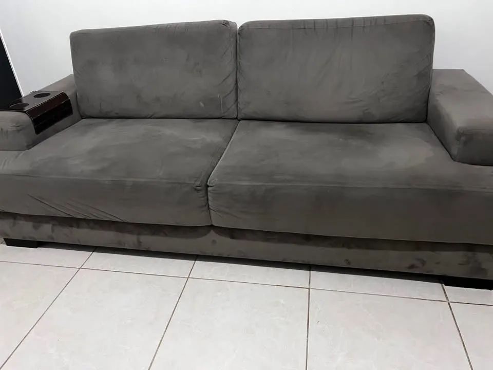 Sofá 2.20m super conservado 