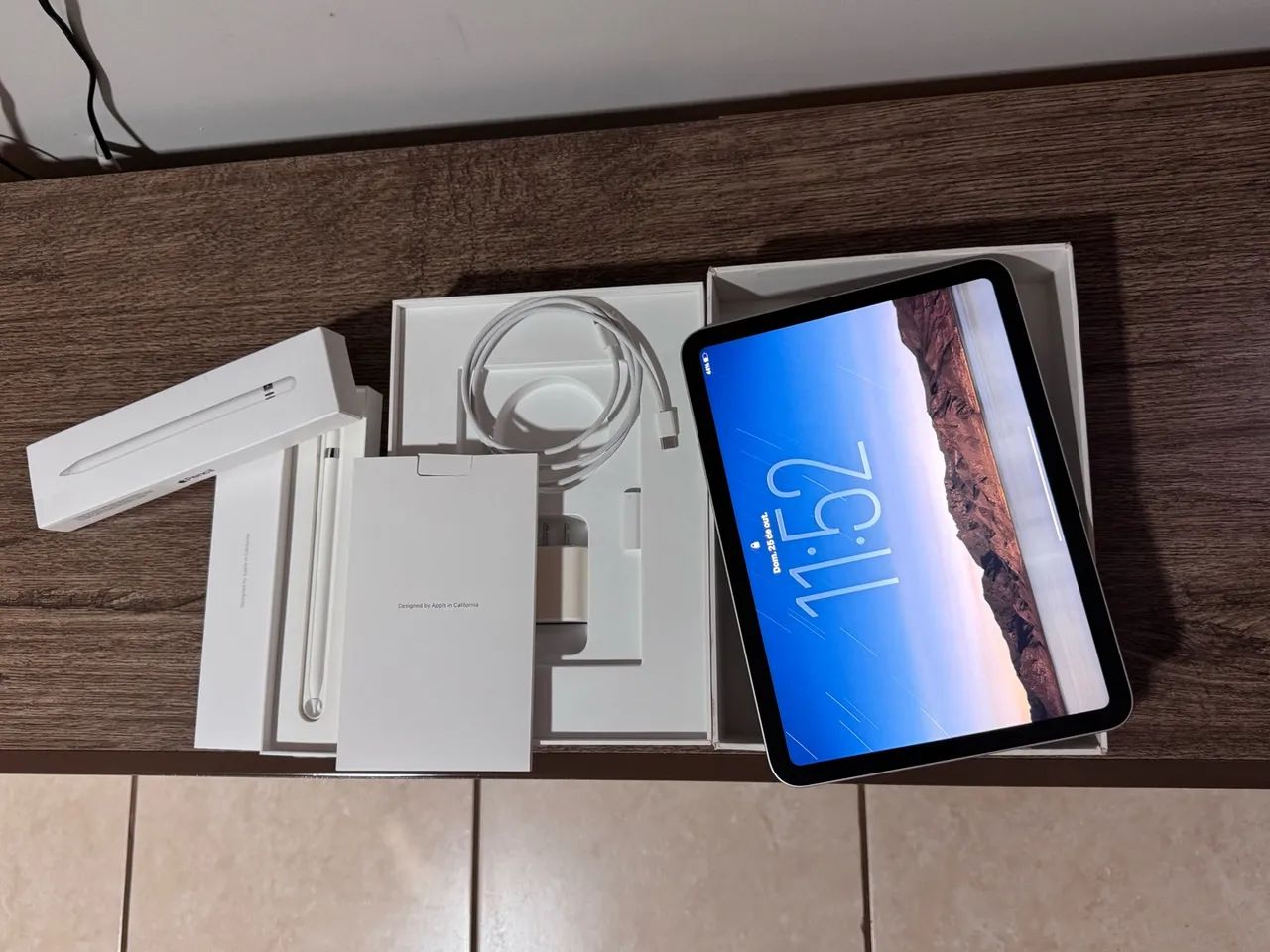 IPAD 10 - 64 GB + APPLE PENCIL + CAPINHA 