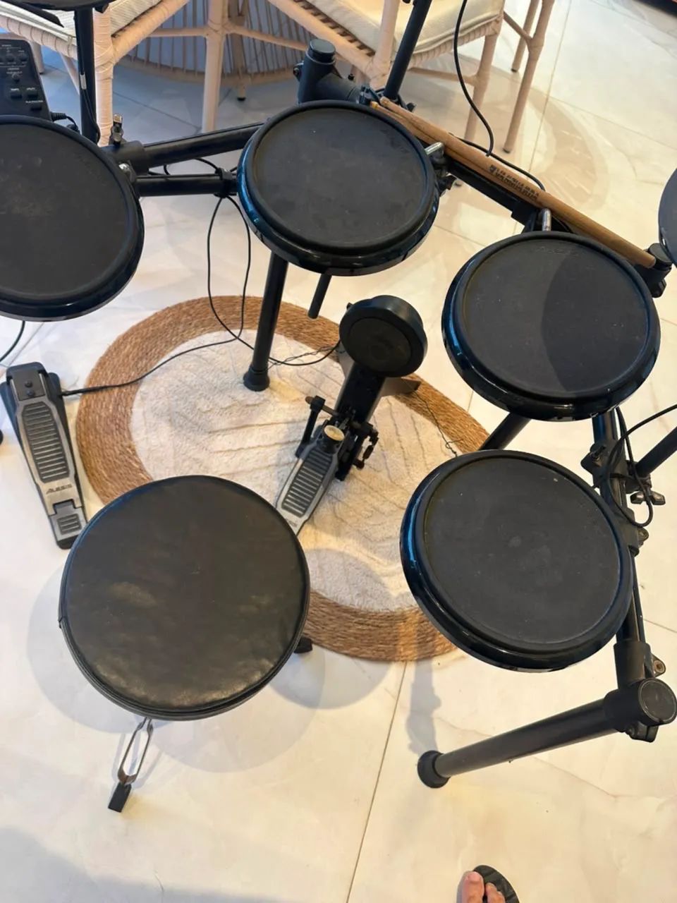 Bateria eletrônica Alesis  - Foto 2