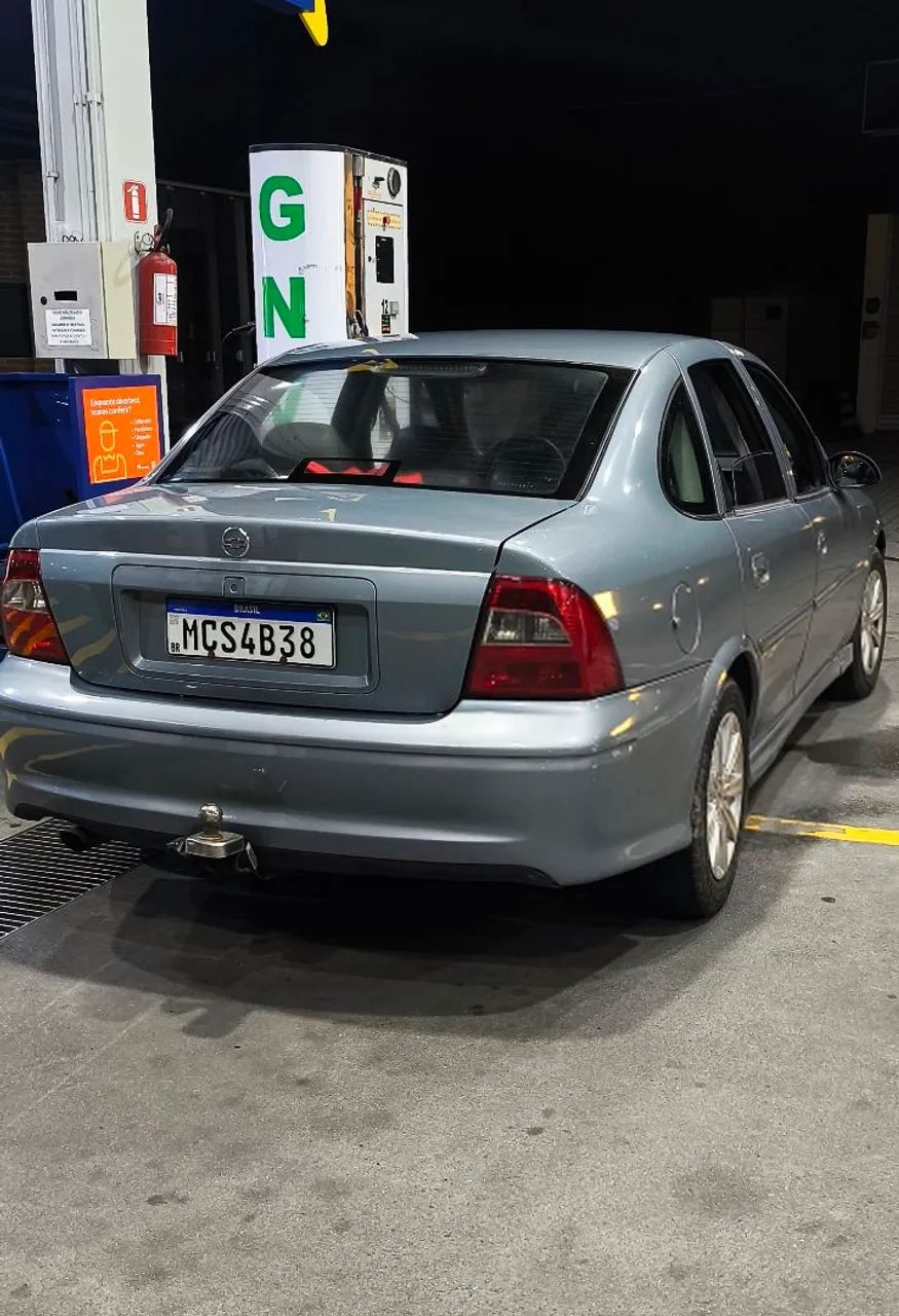 Chevrolet Vectra GLS/expres.2.2/ 2.0 E 2.0 CD 8V 2003 - Foto 2