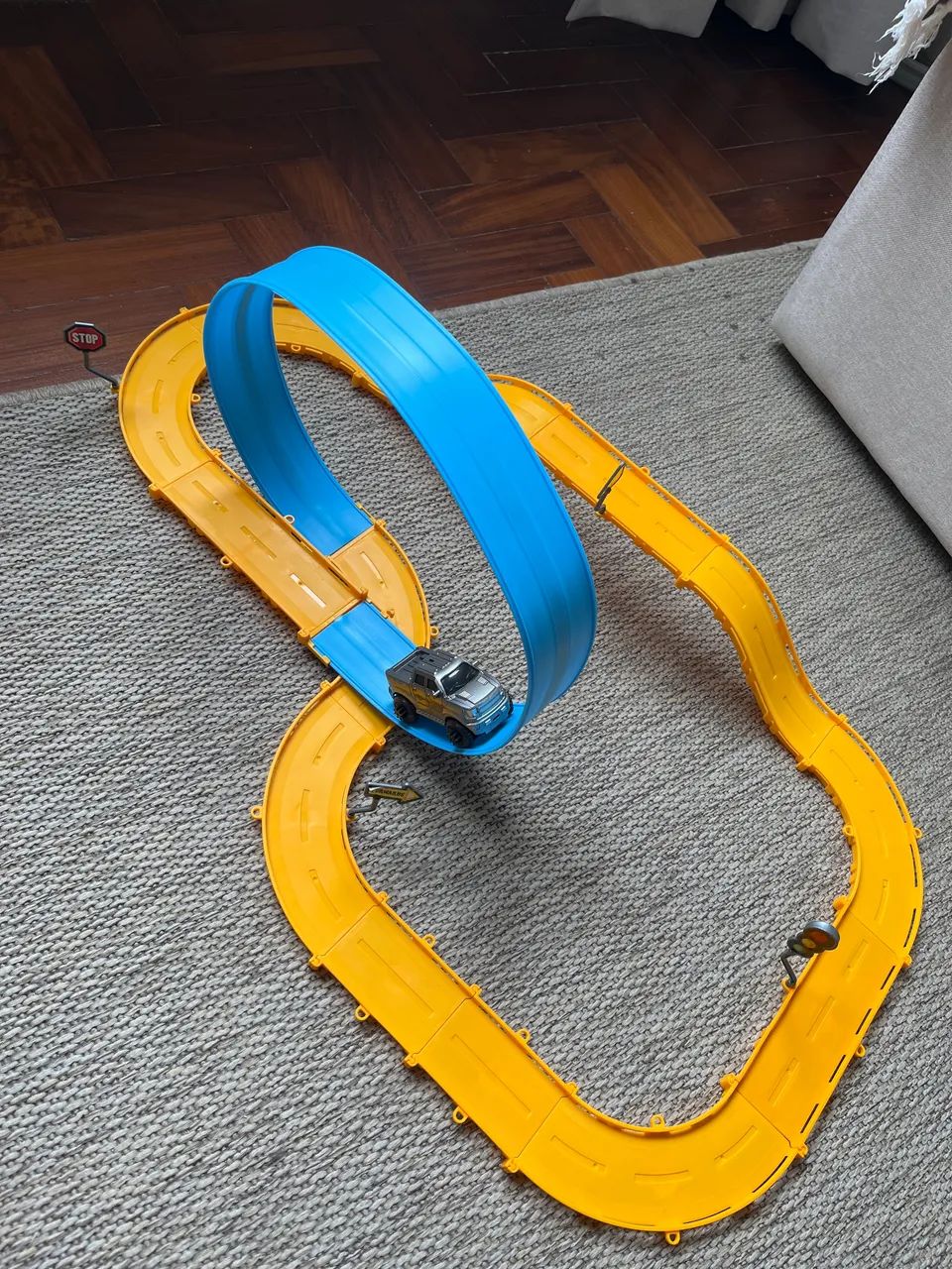 Pista de carrinhos com ímã, compatível com Hot Wheels  - Foto 3
