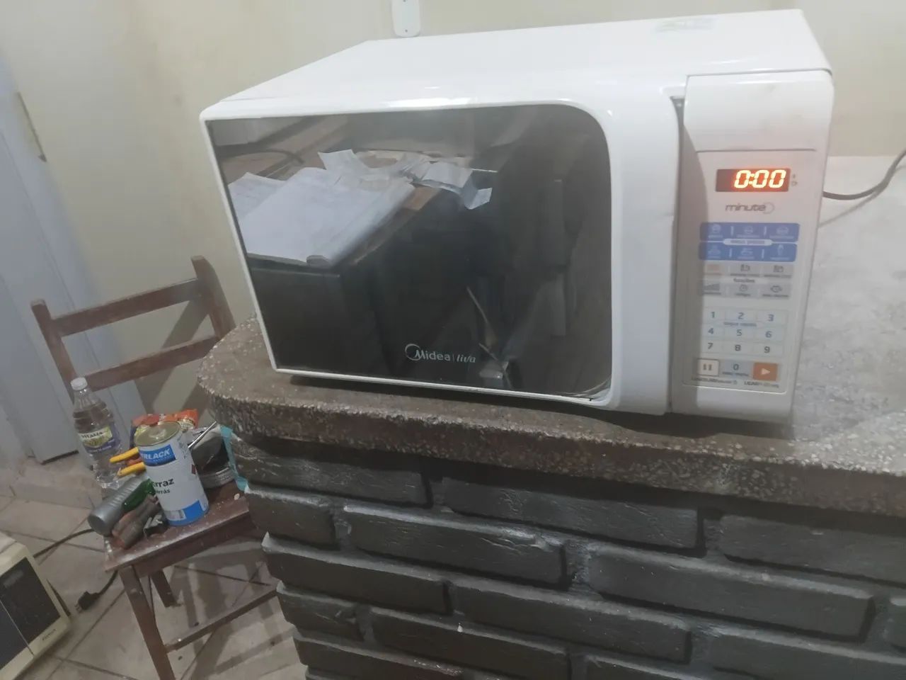 Microondas  midea  espelhado 