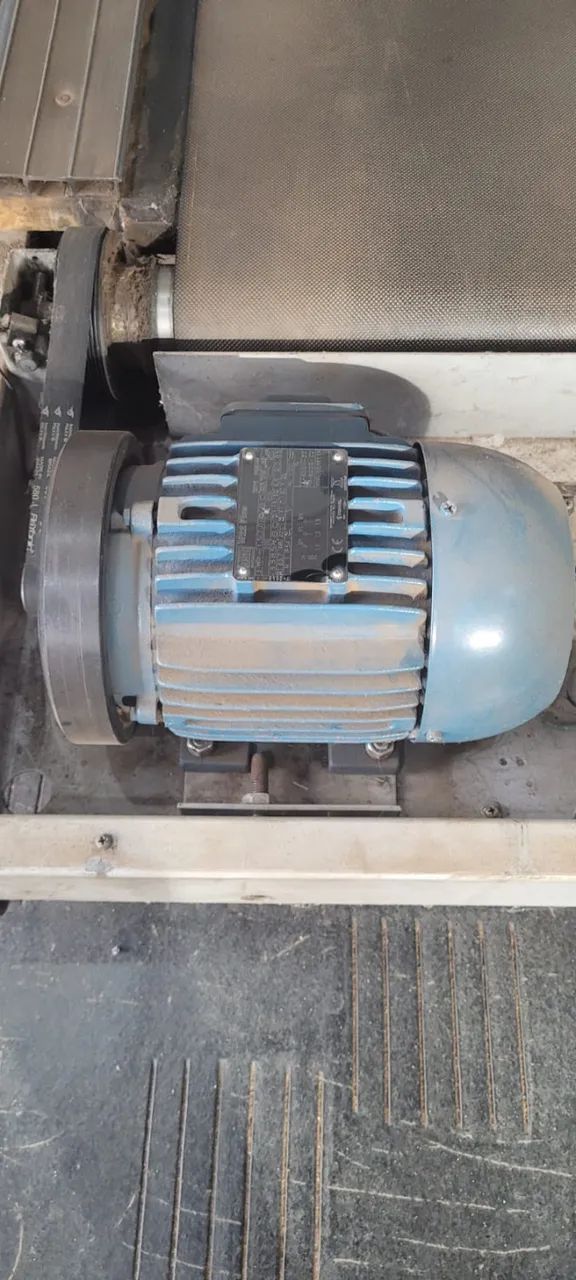 3 motores WEG 2 cv W 22 - Foto 4