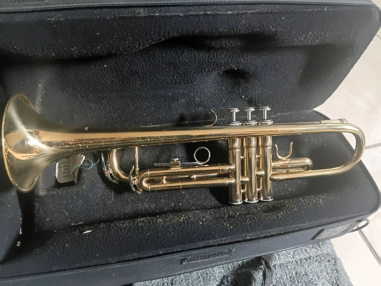 Trompete bensom si bemol pouco usado com case acolchoada + bocal 7c  - Foto 2