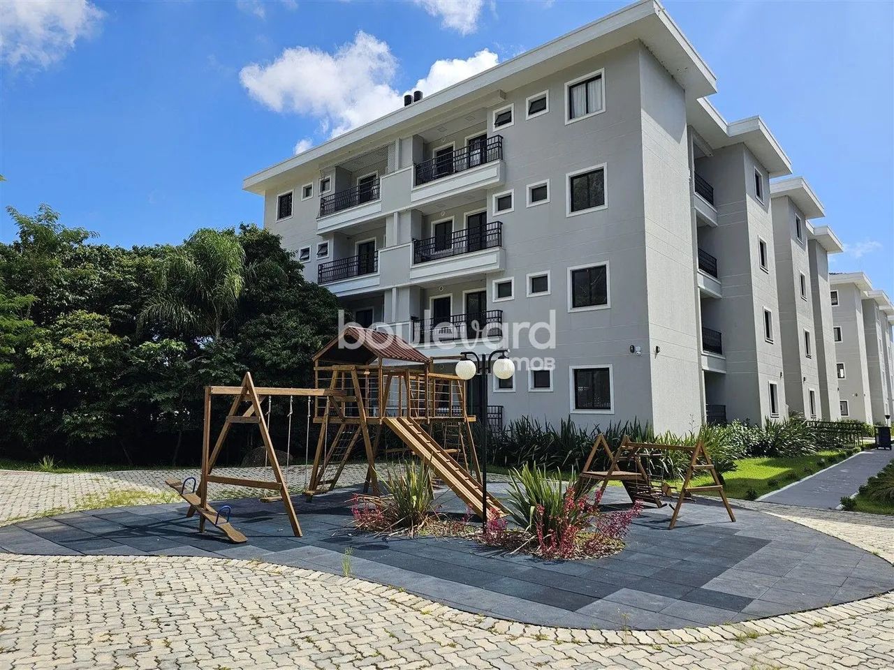Apartamento de 2 Dormitórios | Vargem do Bom Jesus