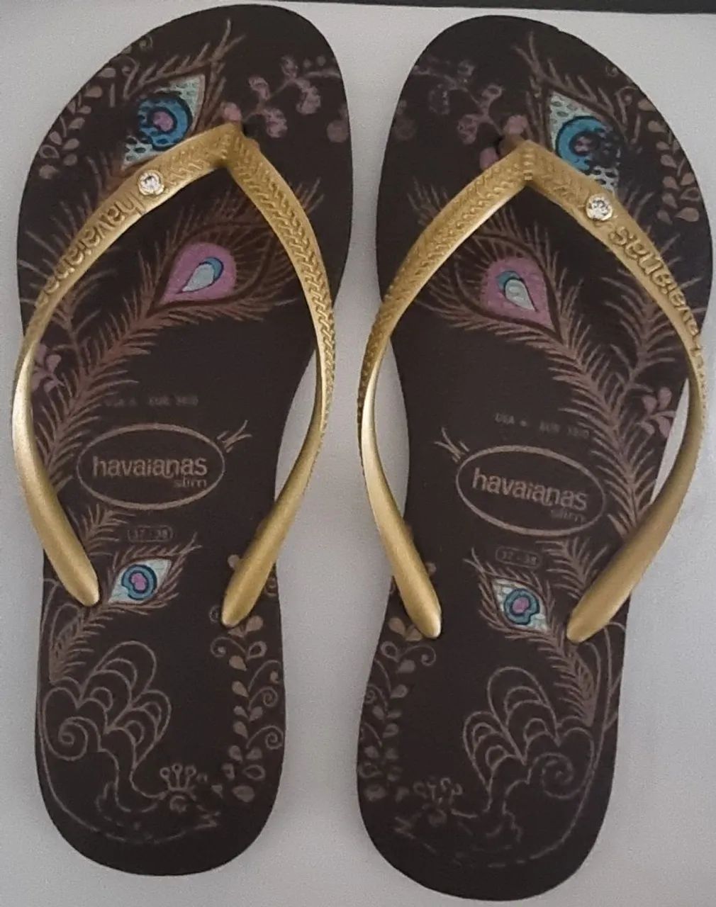 CHINELO HAVAIANAS SLIM PEACOCK - NÚMERO 37.