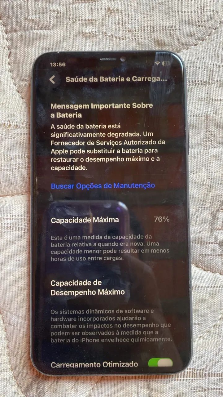 iPhone 11 Pro Max Face ID ok ,Bateria 76%  capinha e tá bem conservado 