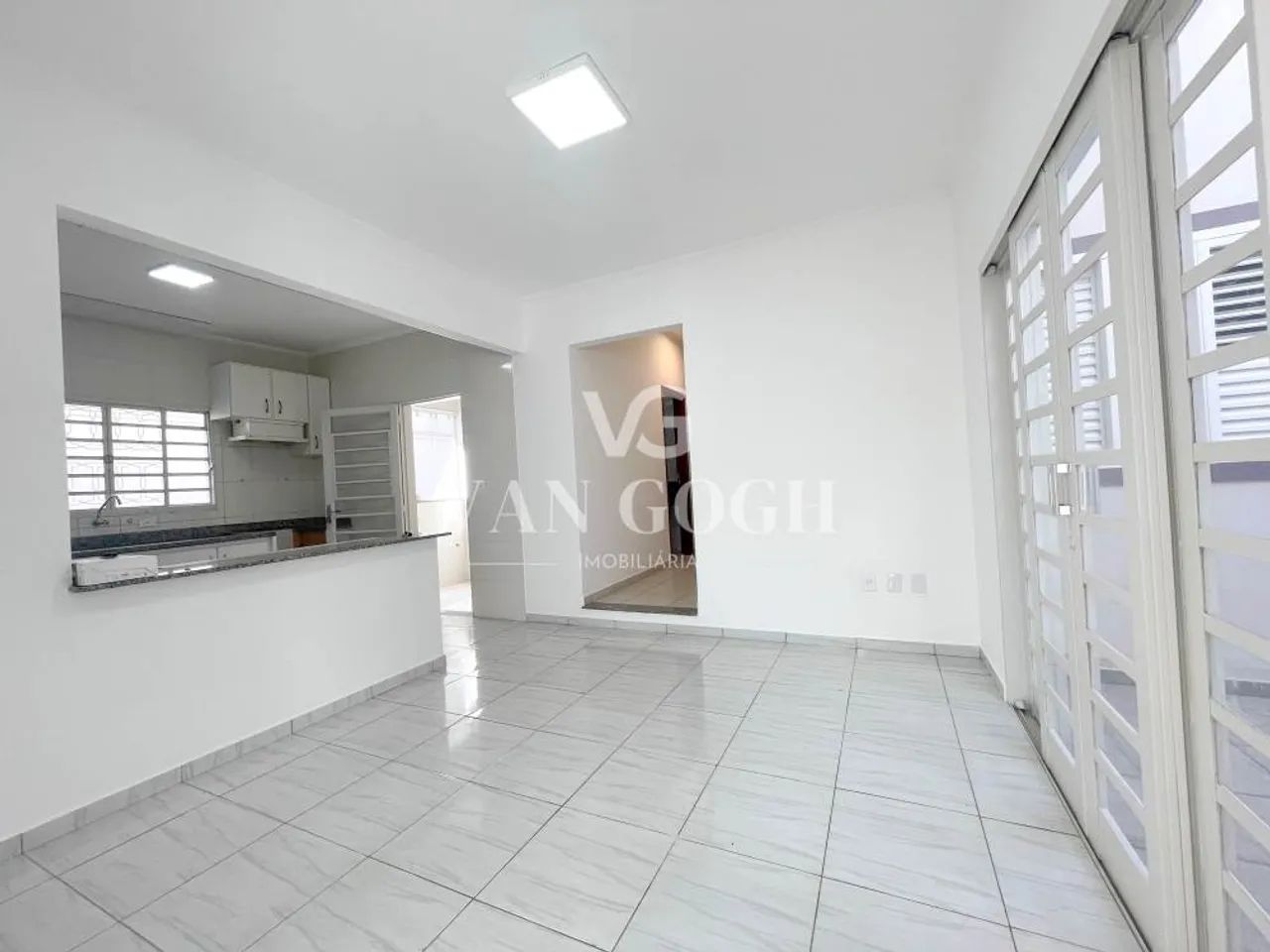 Casa Térrea à Venda em Holambra com 3 Quartos, Suíte e Quintal Gramado - Foto 4