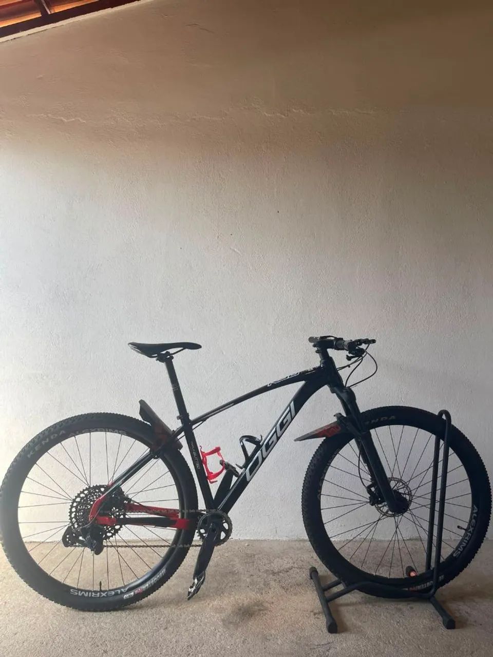 Bicicleta Oggi 7.6 