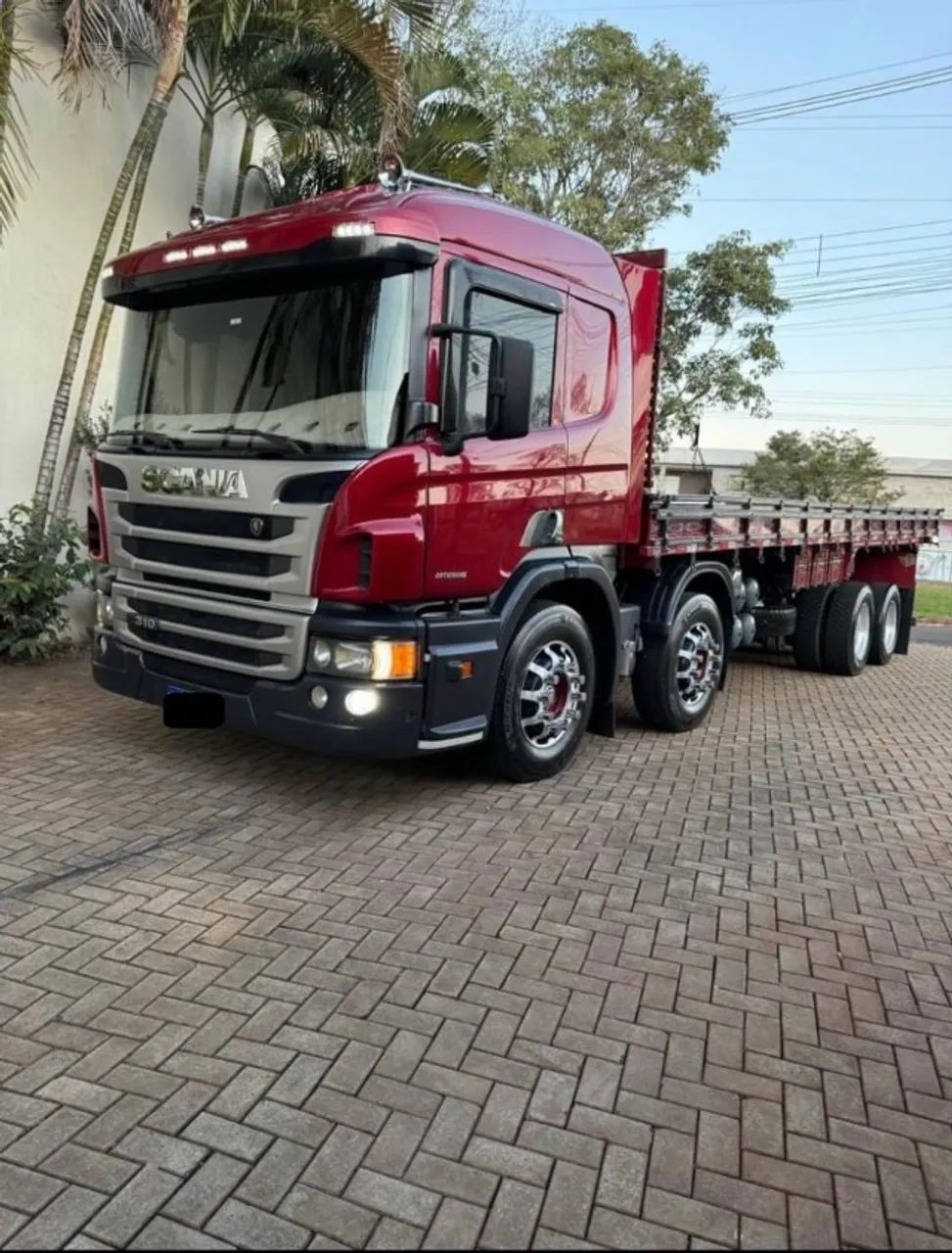 scania p310 2013 8x2