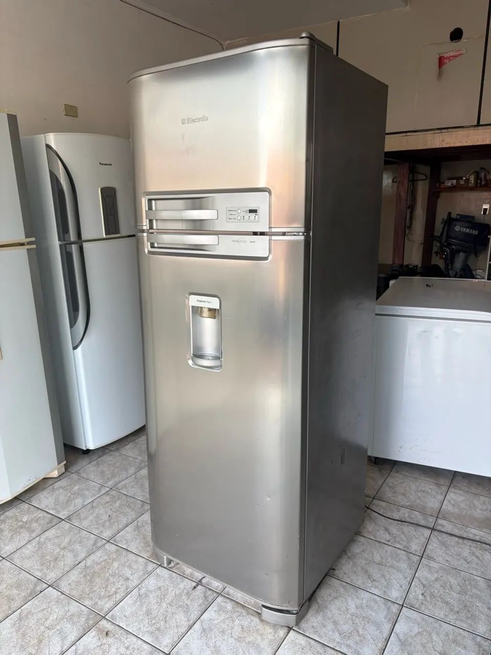 GELADEIRA DUPLEX ELETROLUX INOX FUNCIONANDO PERFEITAMENTE!!! - Foto 3