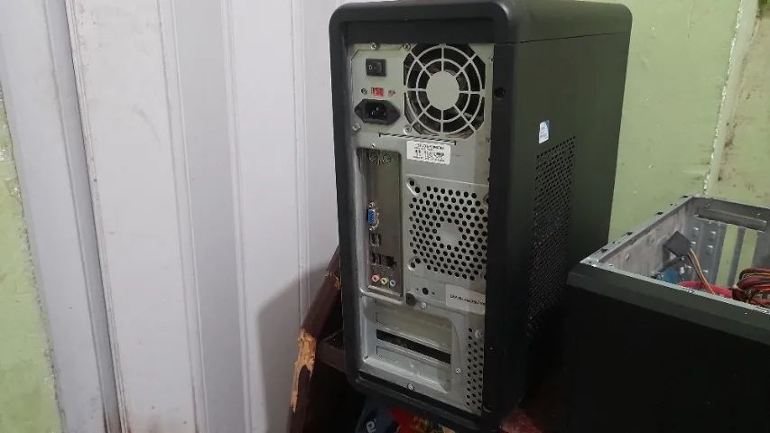 Cpu Positivo Plus 3gb Ram Ddr3 Dual Core E5800 Hd 500gb - Foto 2