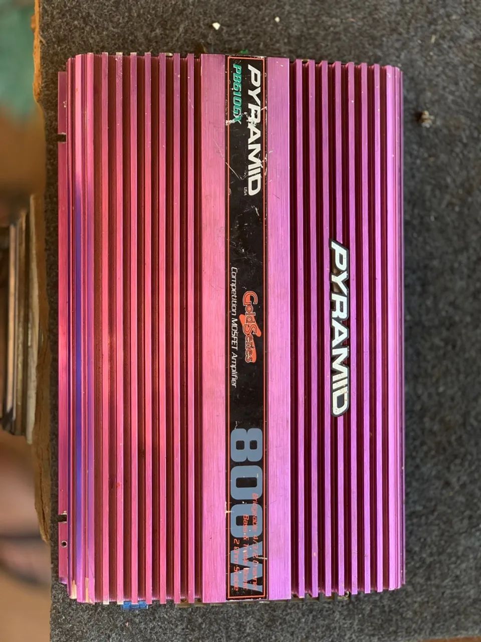 Pyramid de 800w