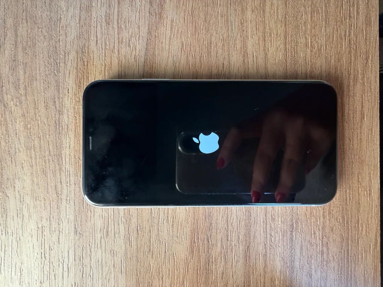 iPhone 11 64gb Branco - Foto 2