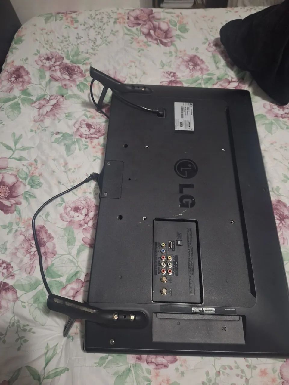 Vendo, troco ou negocio TV LG 32 polegadas. - Foto 2
