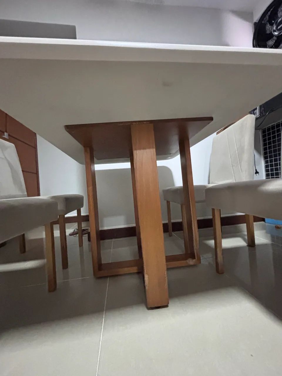 Mesa (com tampo de vidro) 4 lugares  - Foto 3