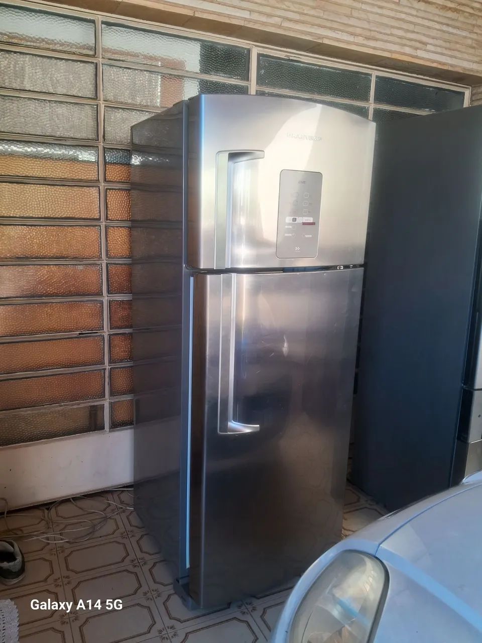 Vendo geladeira brastemp 