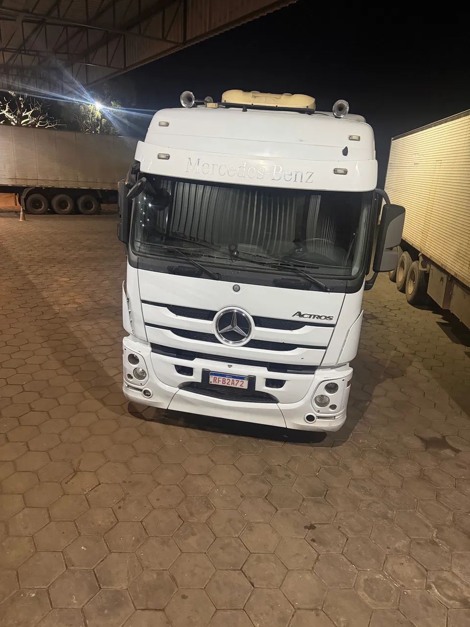 2546 Mercedez  - Foto 4