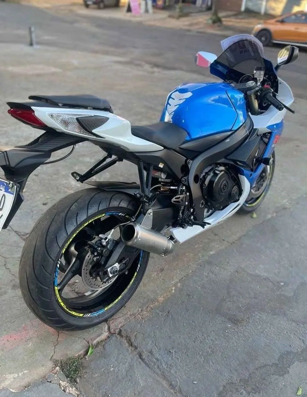 Suzuki 750 - Foto 4