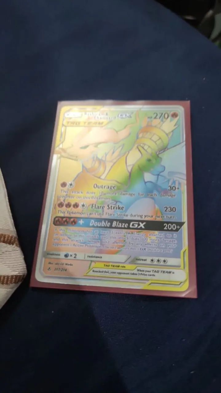 Carta Tag team Charizard Reshiram Foil - Foto 2