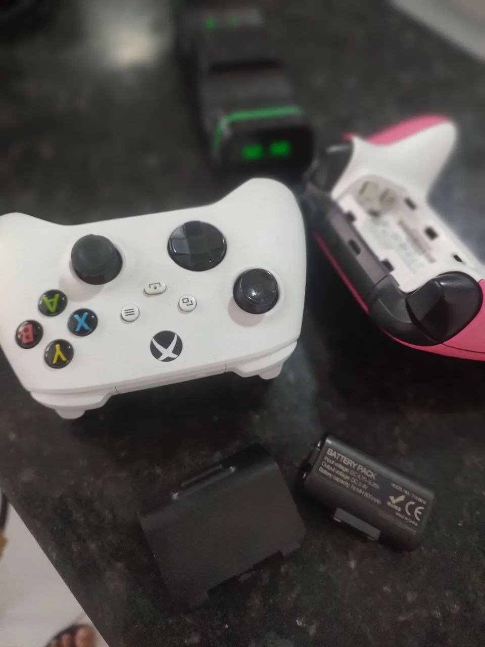 Xbox séries x mais dois controles  - Foto 4