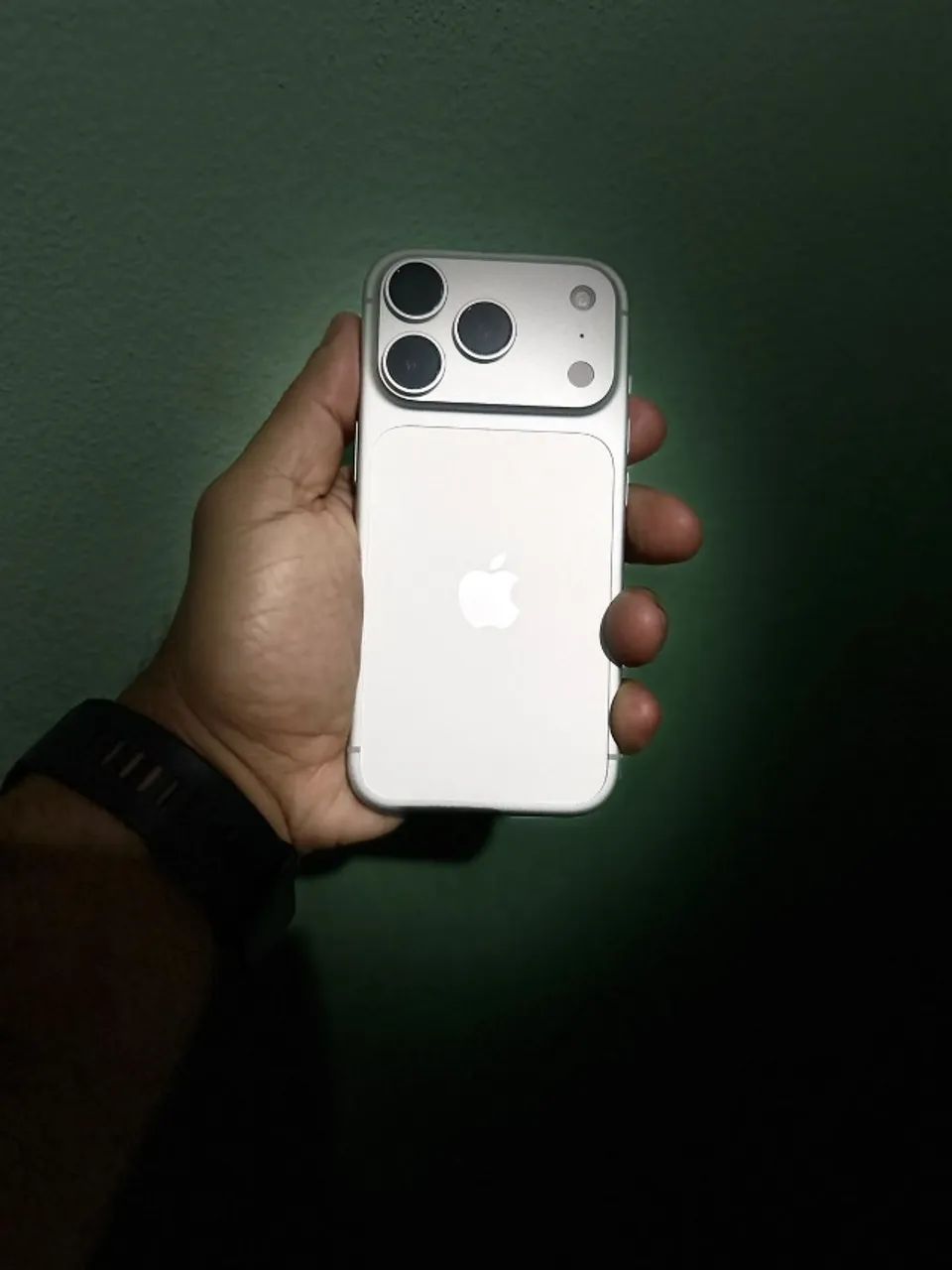 iPhone 18 Pro Silver 256 GB