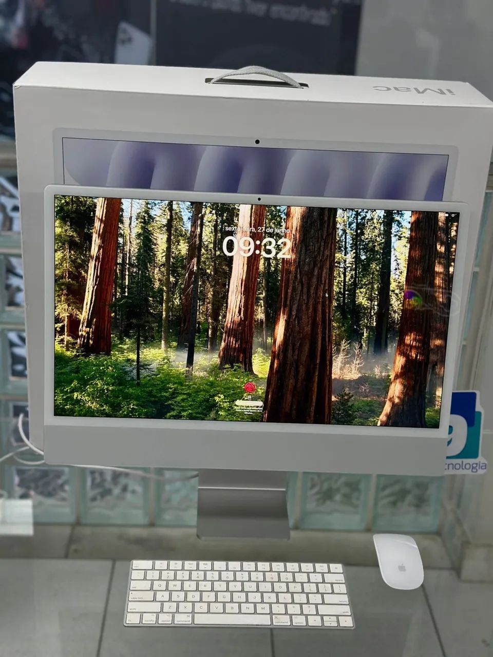 iMac 24インチ シルバー 2023 M3 8GB 512GB iMac 2023 Apple M3 8GB 512GB SSD Tela: 24 Impecável - Computadores