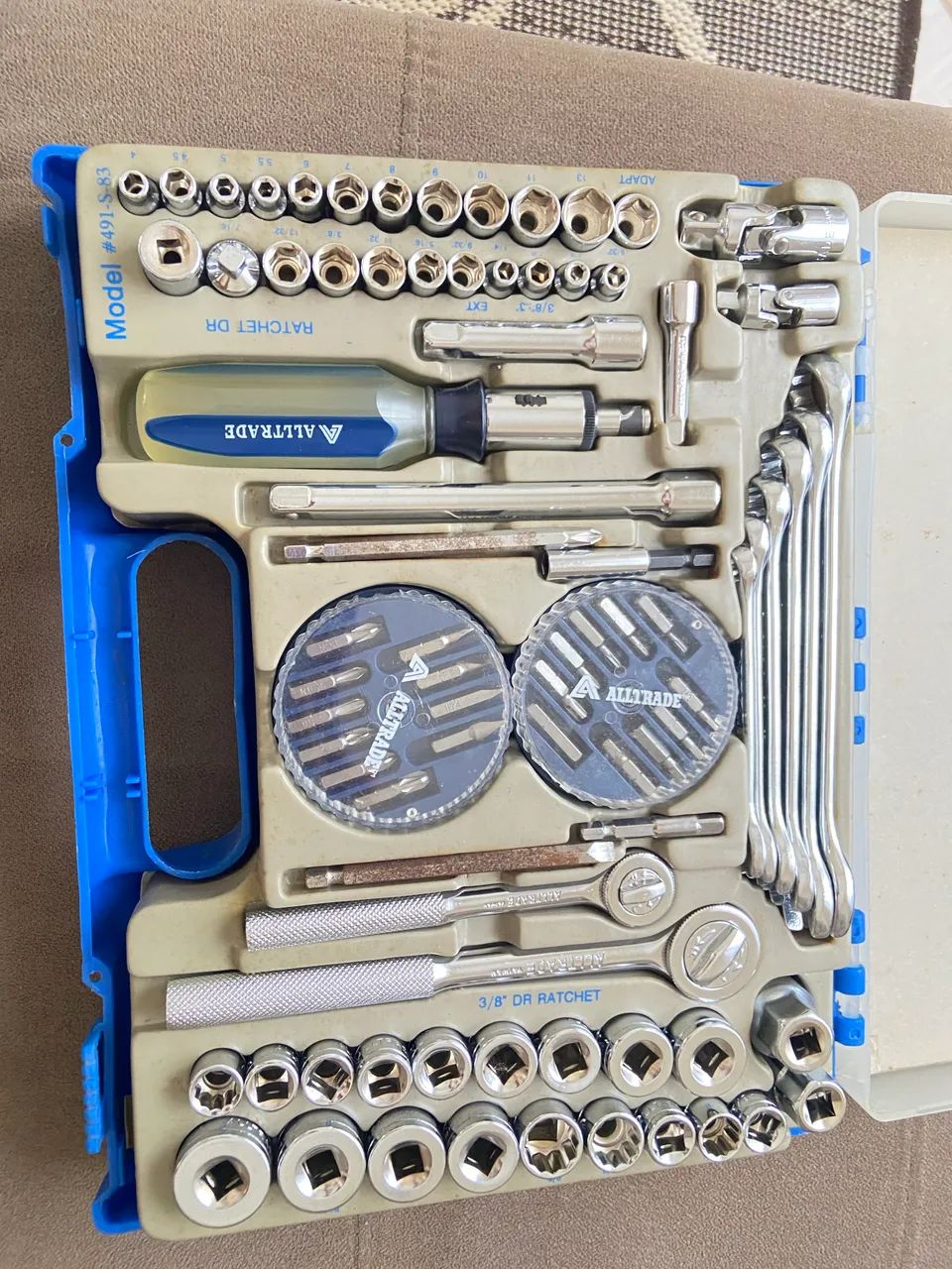 セット出品 Maleta de ferramentas 129 peças - Ferramentas de Construção