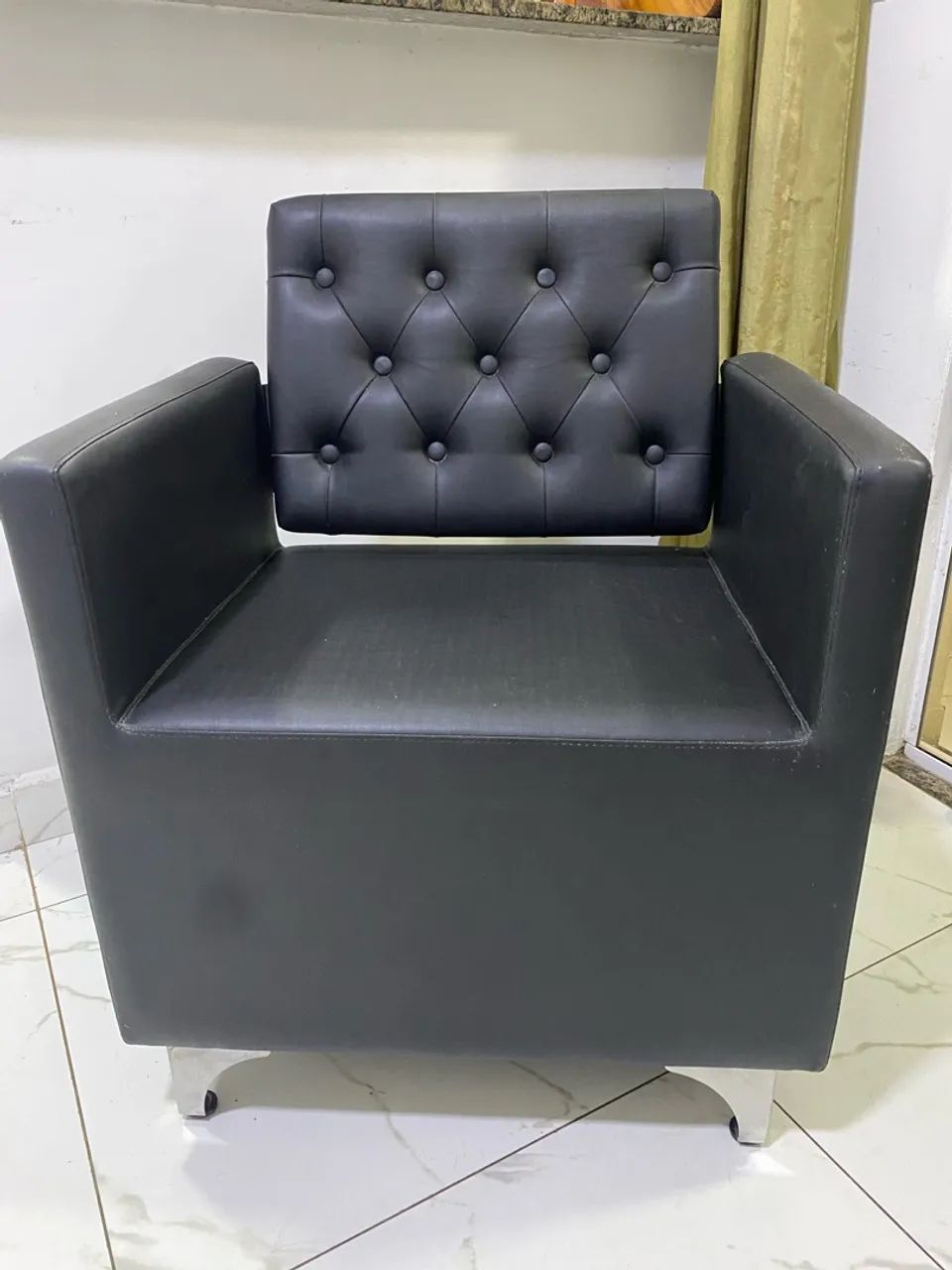 Vendo cadeira em perfeito estado de conservação