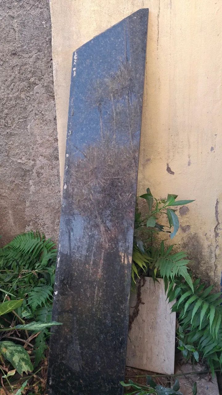 02 TAMPO DE MARMORITE PRETO PINTADO