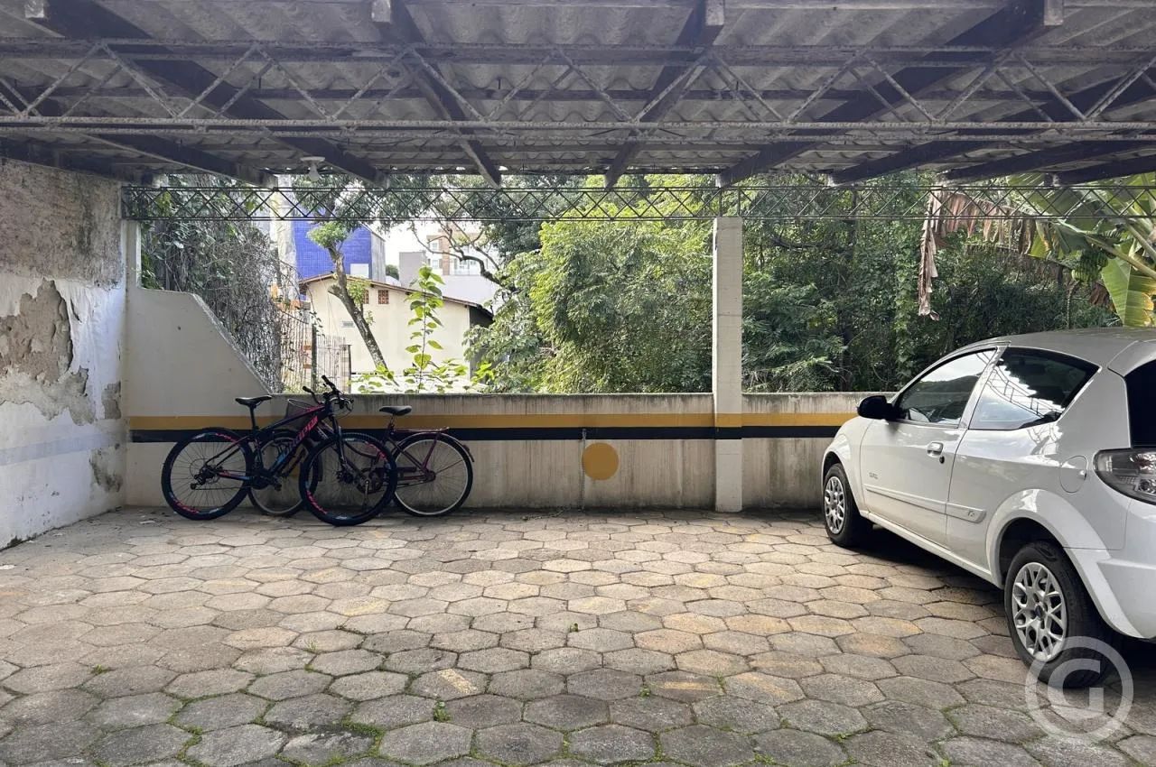 Kitnet mobiliada com vista para a tranquilidade no bairro Trindade, em Florianópolis - Foto 5