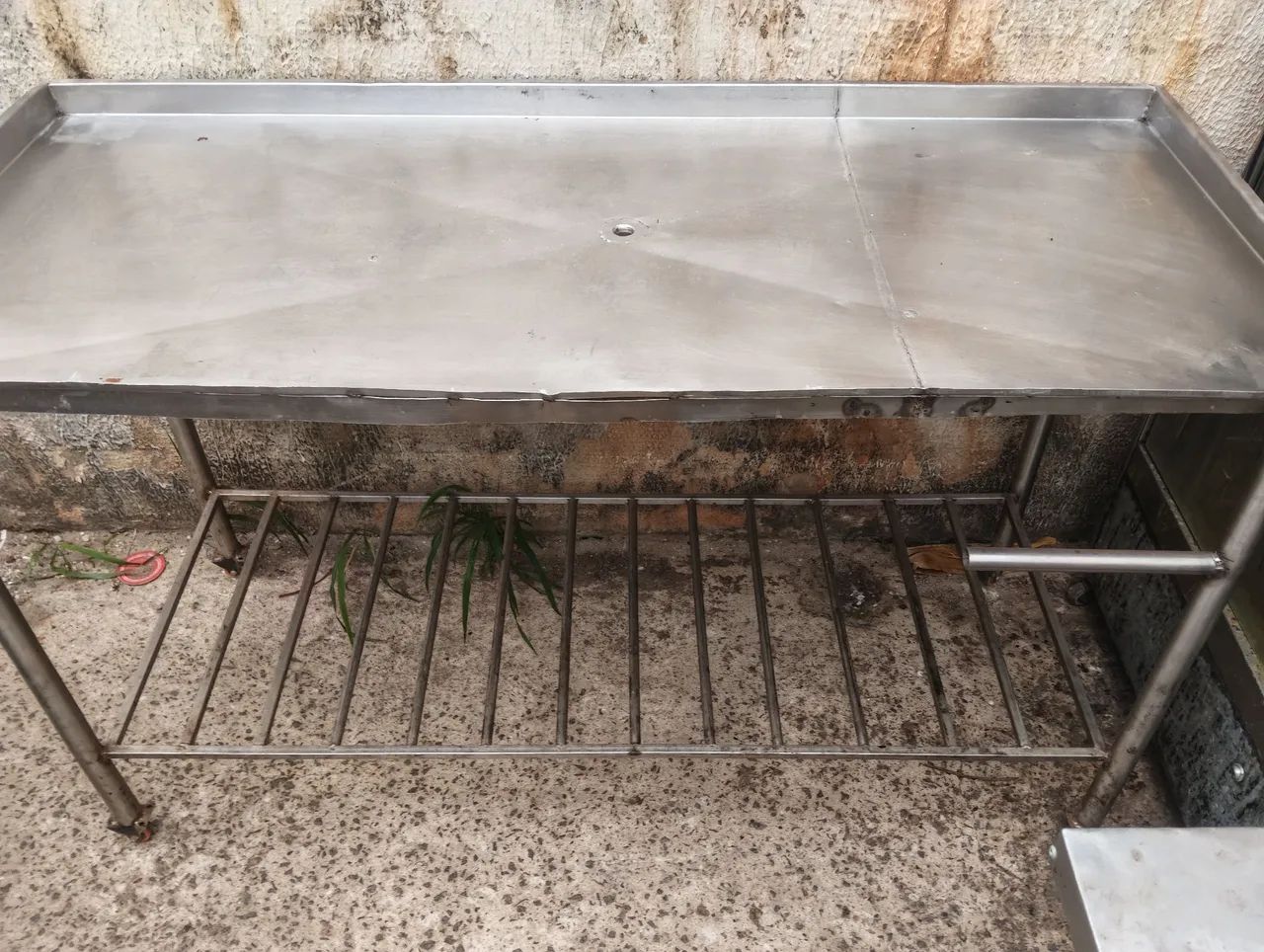 Mesa de inox  1.70 comprimento 65 d largura - Foto 5
