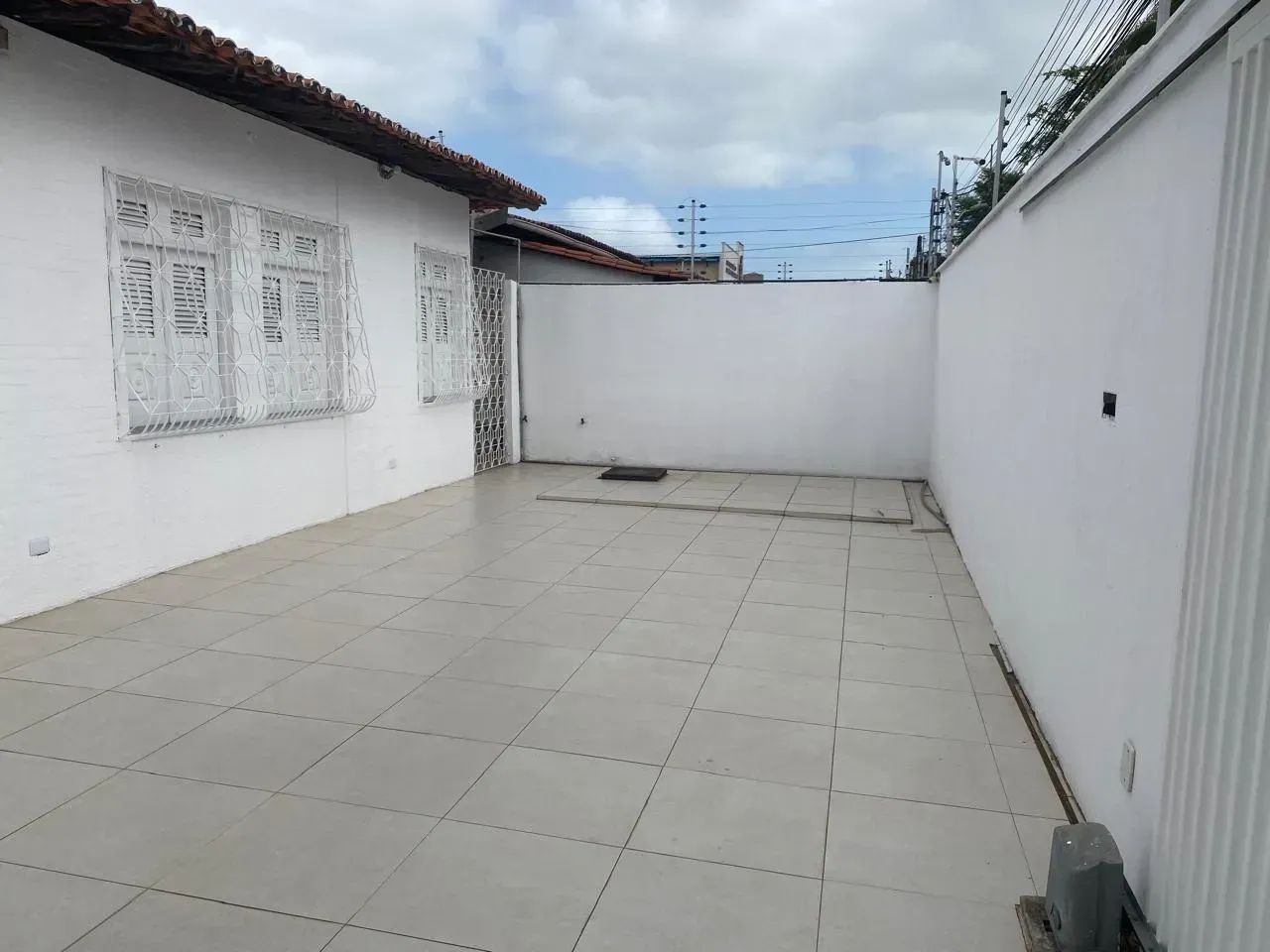 Alugo Casa Super Ampla no Cohajap - Foto 5