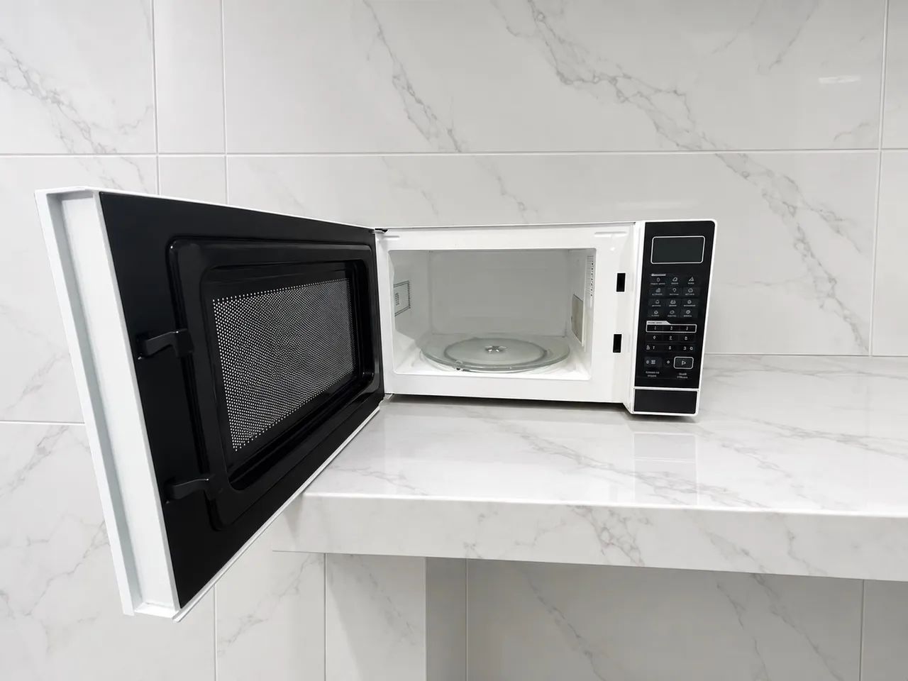 Microondas Midea 20L - Foto 4