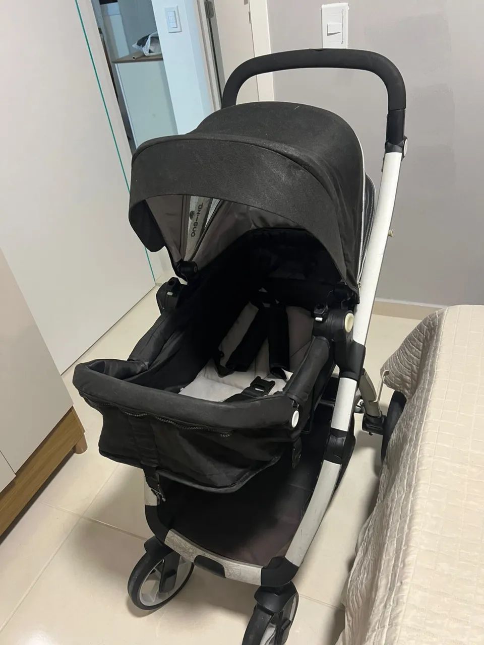 Carrinho de bebê 409382669706874882