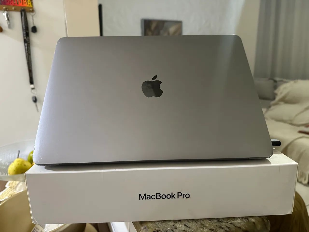MacBook Pro 13? 2020 i5 | 16GB RAM | SSD 512GB | Detalhe