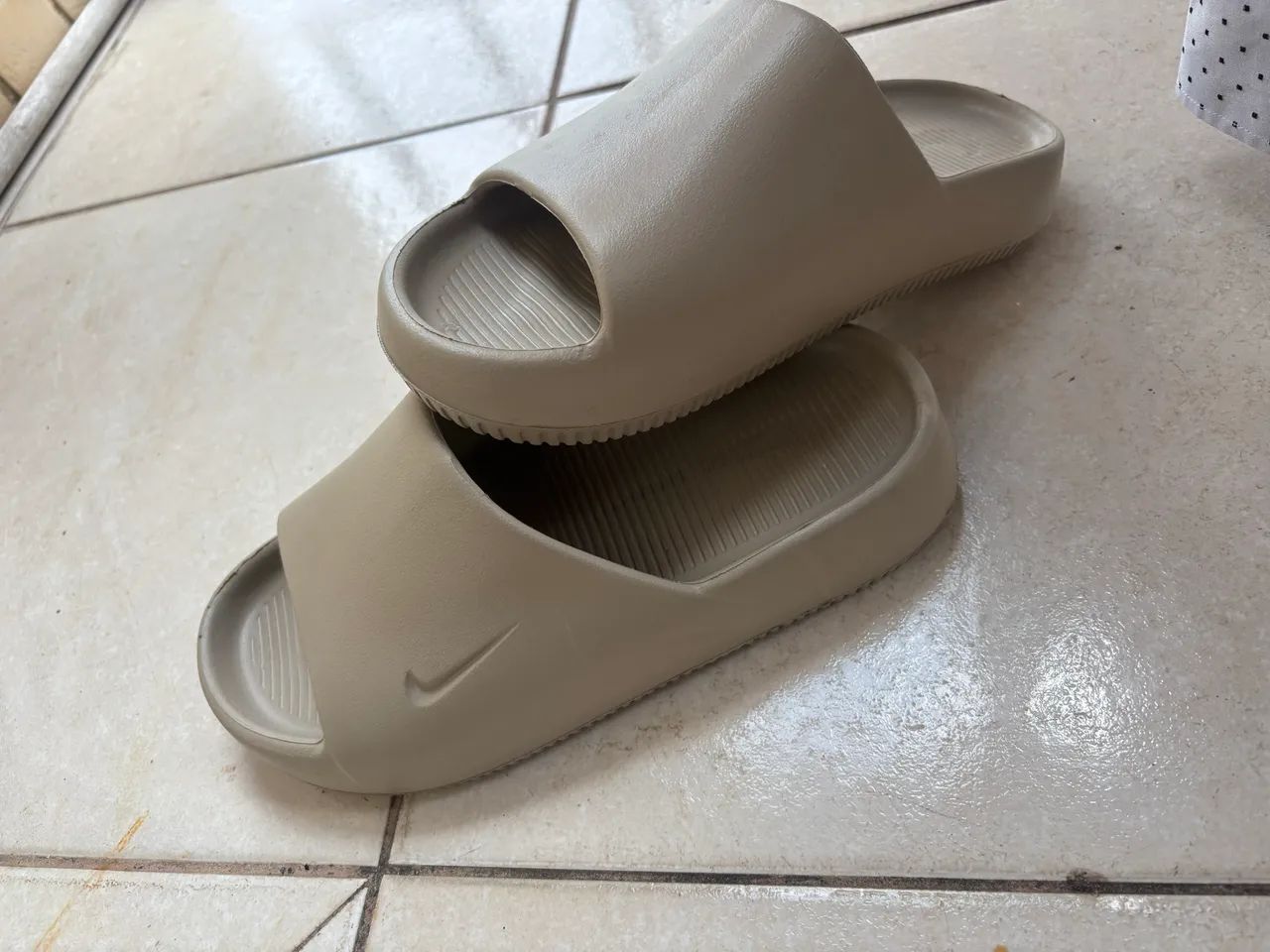 Sandália slider Nike - Foto 4