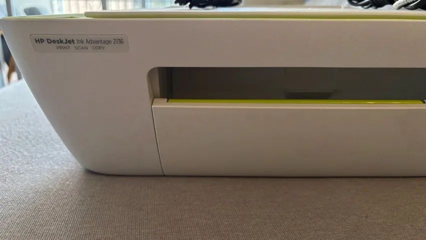 Imprssora e Scanner Deskjet Ink Advantage 2136 verde - Foto 2