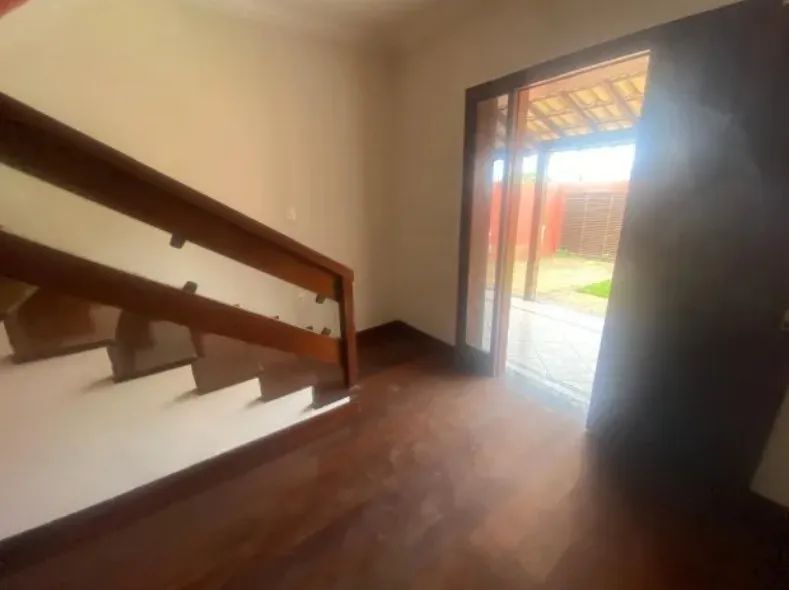 Casa com 4 quartos para alugar em Sete Lagoas - Foto 4